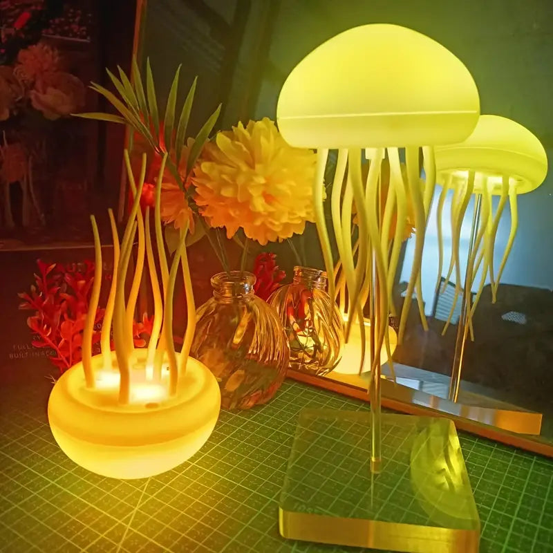 Jelli™ - Jellyfish Lamp